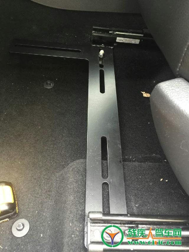 特利维格:手驾装置